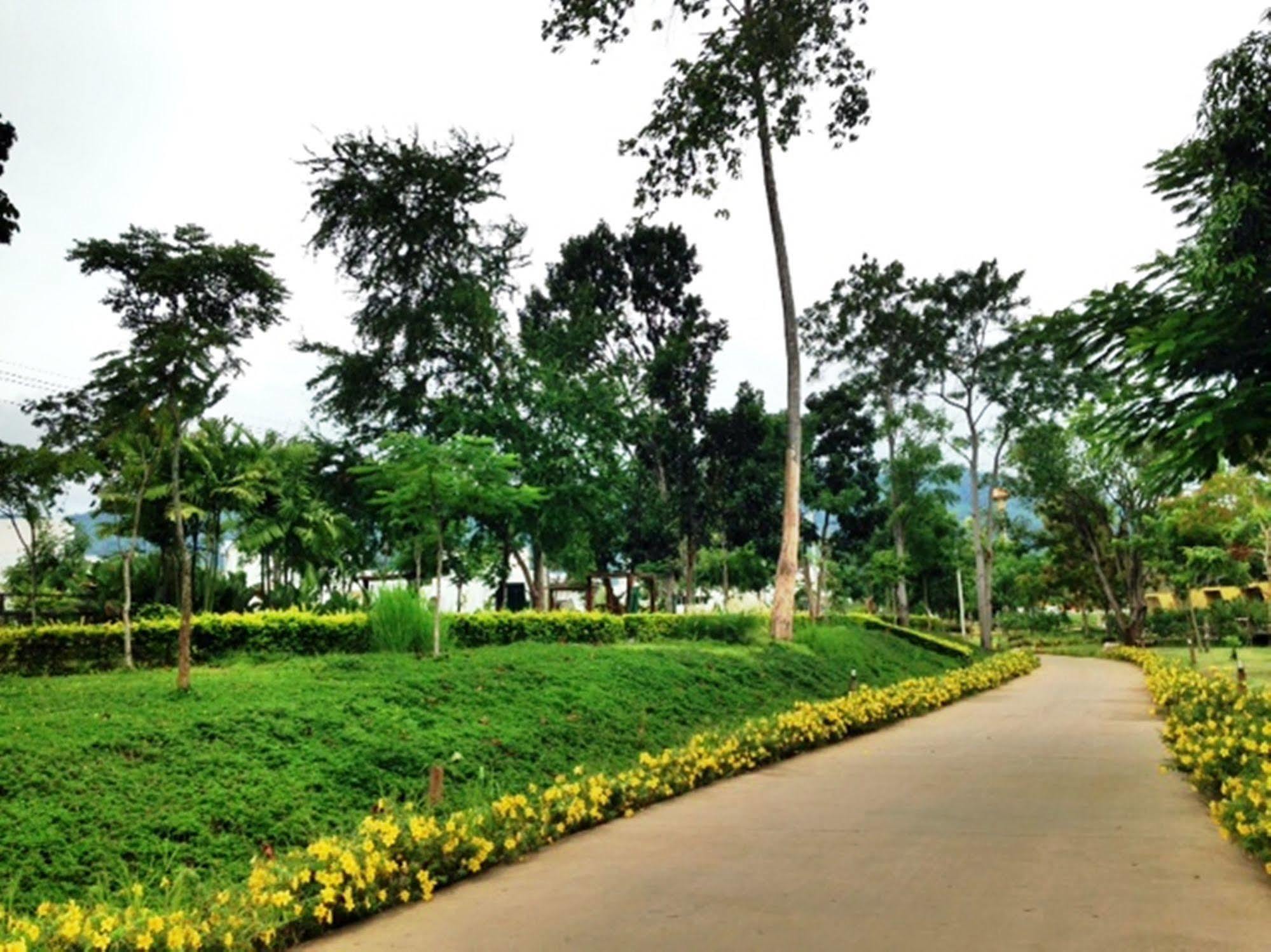 Aurora Resort Khao Yai Му-Си Экстерьер фото